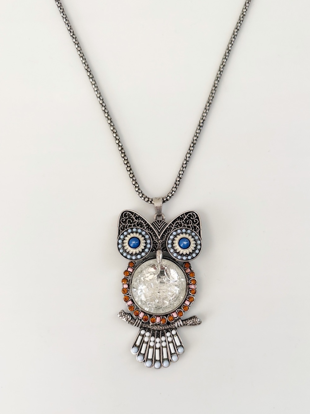Lane Vintage Long Silver Tone Rhinestones Beaded Owl Pendant Necklace